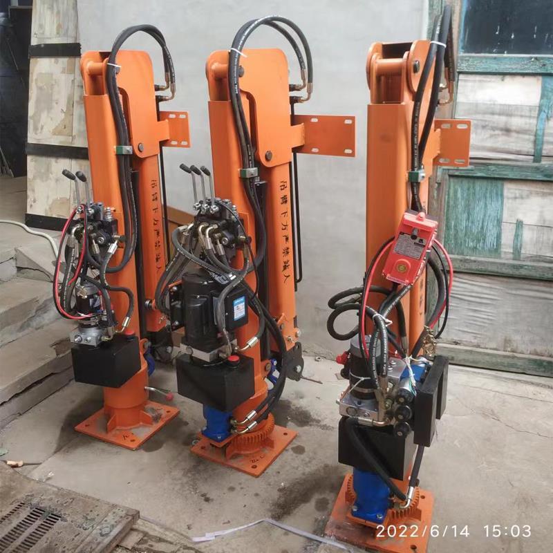 龙崎区重汽蓝牌随车吊 3.2吨 国六动力强 液压驱动 农用自卸起重机